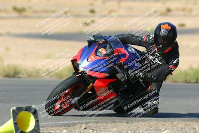 media/Oct-16-2022-TrackXperience (Sun) [[236a00b5b6]]/Group 3/session 2 turn 11/